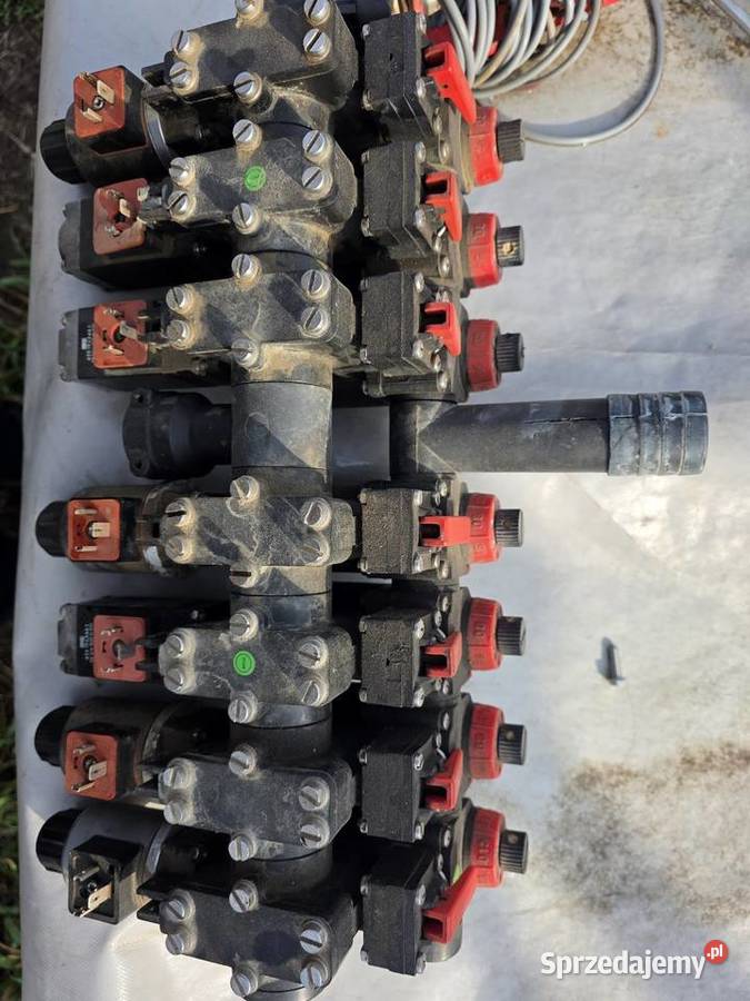 Czesci opryskiwacza RAU Do opryskiwaczy Barkowice sprzedam