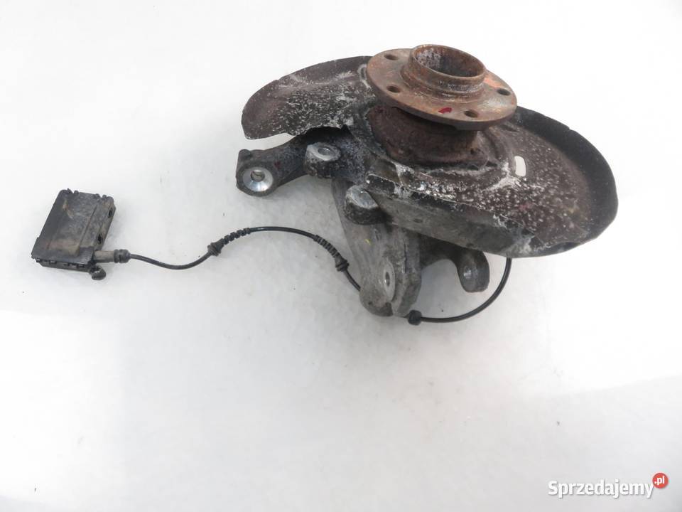 PIASTA TYLNA LEWA BMW 5 F10 520 d 6793769