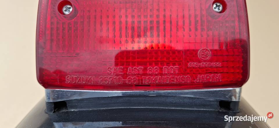 SUZUKI INTRUDER VS 1400 BŁOTNIK TYŁ LAMPA sprzedam