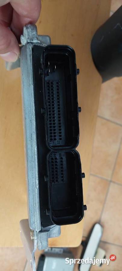 Sterownik silnika ECU 4662870 Saab 93 9802 Części