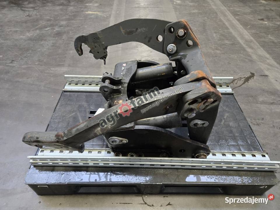 TUZ przedni podnośnik Claas Arion 620 0011189551 Byków sprzedam