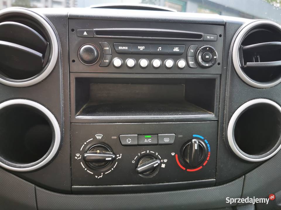 Bezwypadkowy Salon Polska 16 HDi 99 Manual3 mazowieckie Warszawa