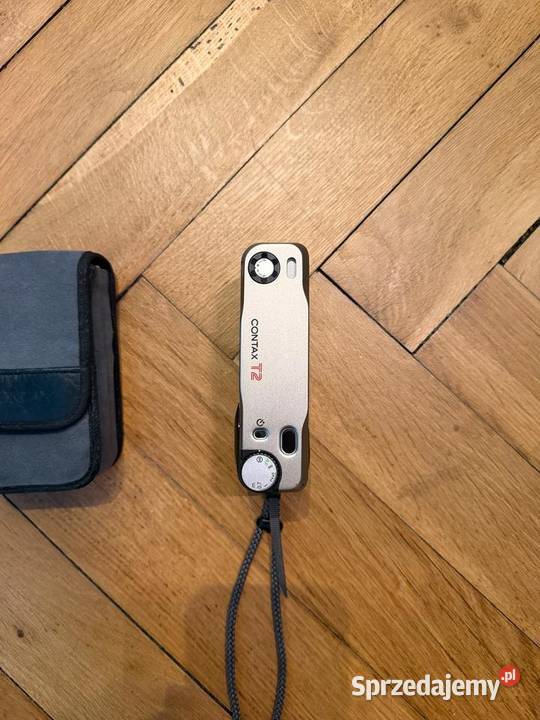 Aparat Contax T2 Titan z oryginalnym etui Brochocin