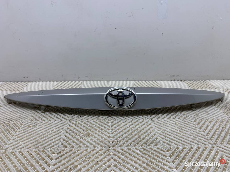 LISTWA KLAPY TYŁ TOYOTA AURIS II Hatchback 1218 osobowe