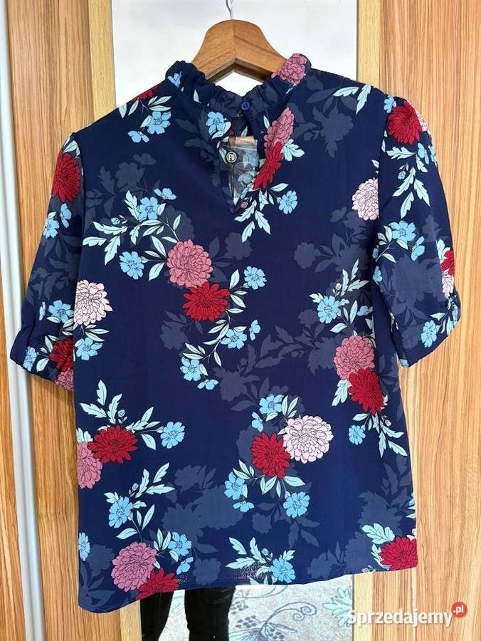 Bluzka z rękawem 34 Fashion Union