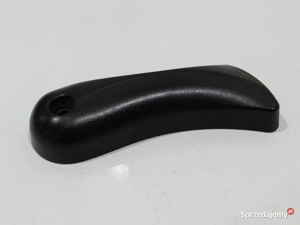 RĄCZKA UCHWYT OTWIERANIA MASKI BMW E60 E61 lubelskie Strzyżewice