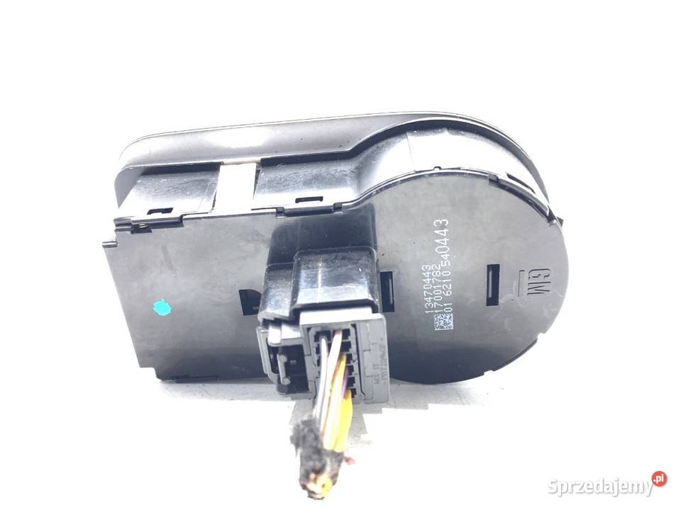 WŁĄCZNIK ŚWIATEŁ OPEL CORSA E 13470443 PRZYCISK