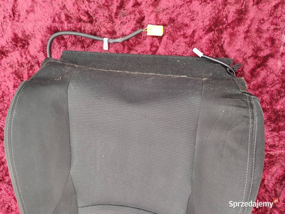 Mazda 3 BL 20081013 fotel zagłówek pas zapięcie fotele, kanapy Częstochowa