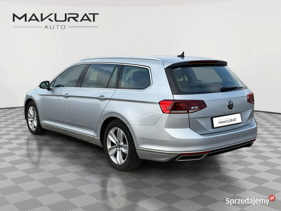 Volkswagen Passat WD4227T15 TSI Elegance DSG 69438km Pępowo