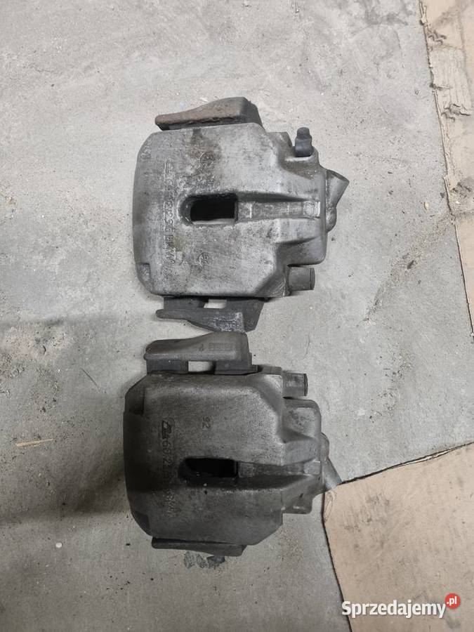 Zaciski bmw e39 przód 523i Zaciski i jarzma Daniec sprzedam