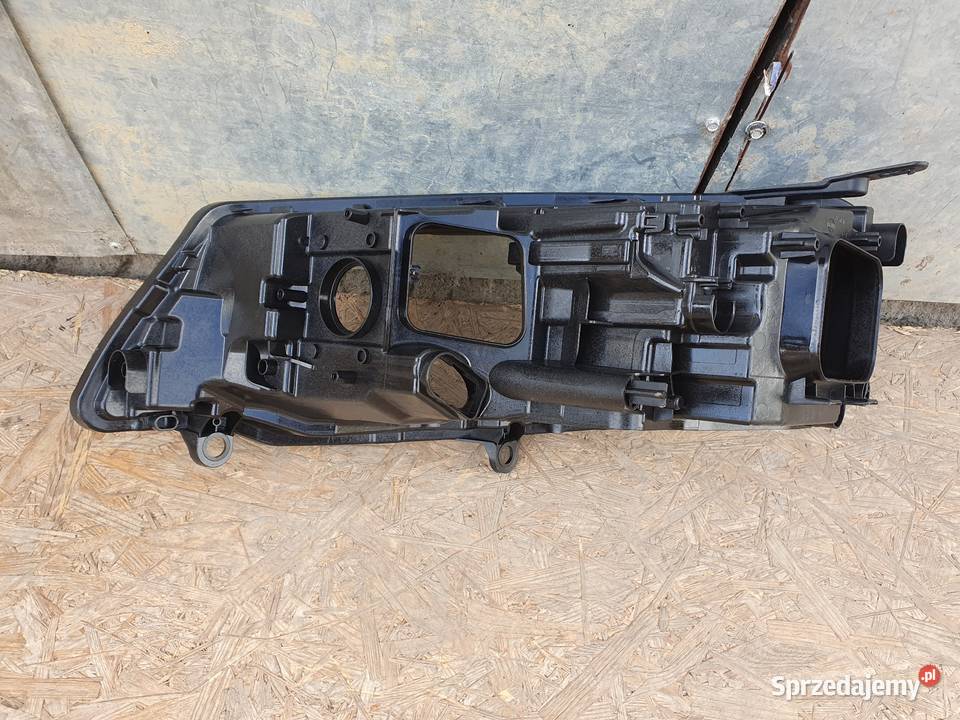 VW TOUAREG II LIFT XENON LED PUSZKA LAMPY PRAWA Międzychód