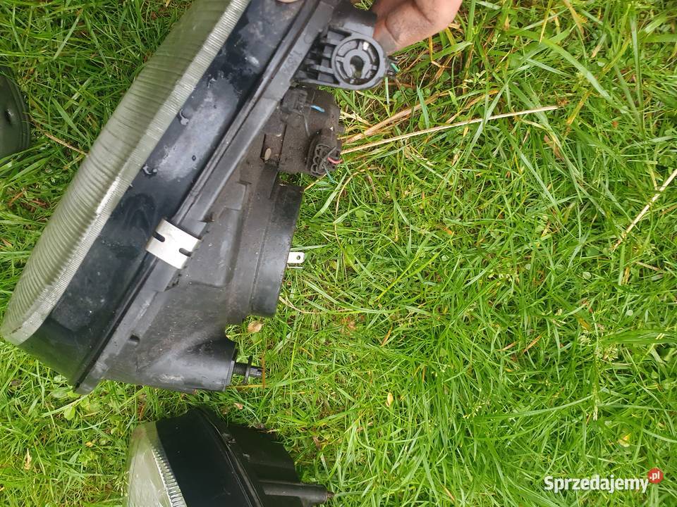 Lampa przednia prawa lewa Nissan Micra K11 9800 Kraków