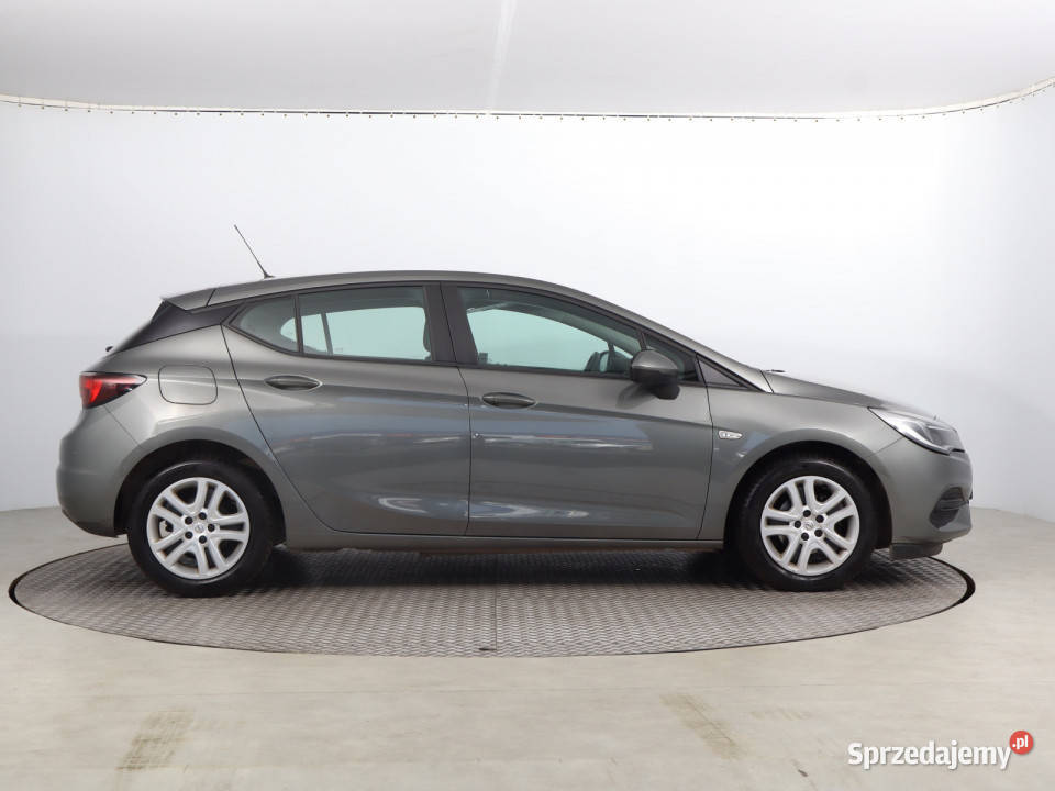 Opel Astra 12 Turbo manualna Samochody osobowe dolnośląskie Bielany Wrocławskie