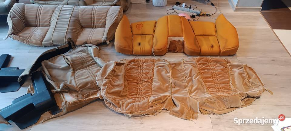 Komplet foteli i tapicerki Alfa Romeo Alfetta Okrajnik