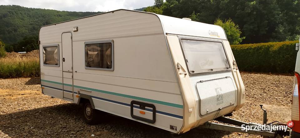 przyczepa kempingowa łóżka piętrowe campingowa Kempingowe Międzybrodzie Bialskie