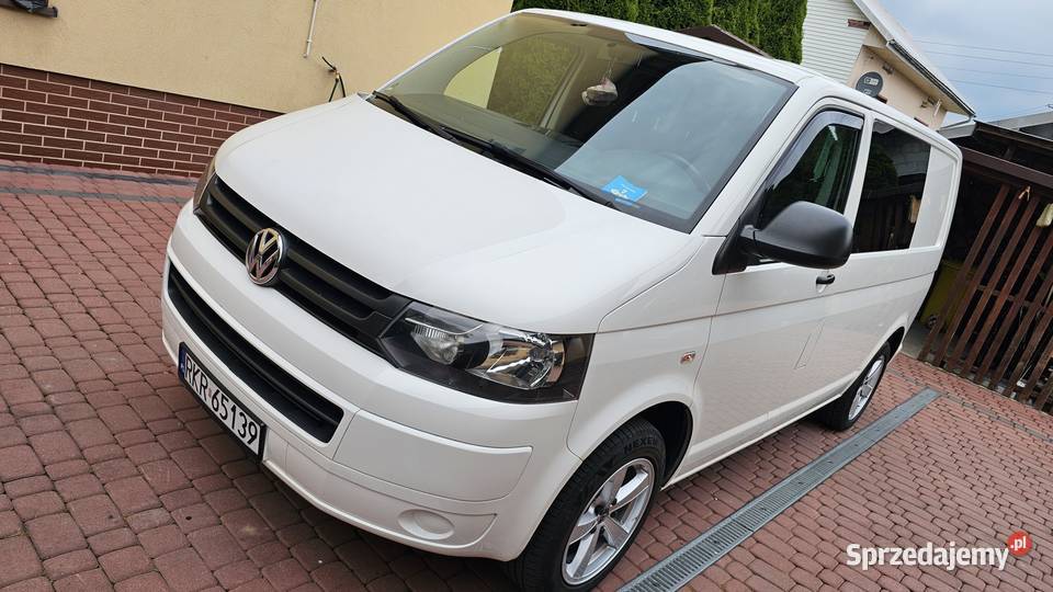 Volkswagen Transporter 20 TDI CR 140 T5 5 os z 165000km podkarpackie Zarszyn