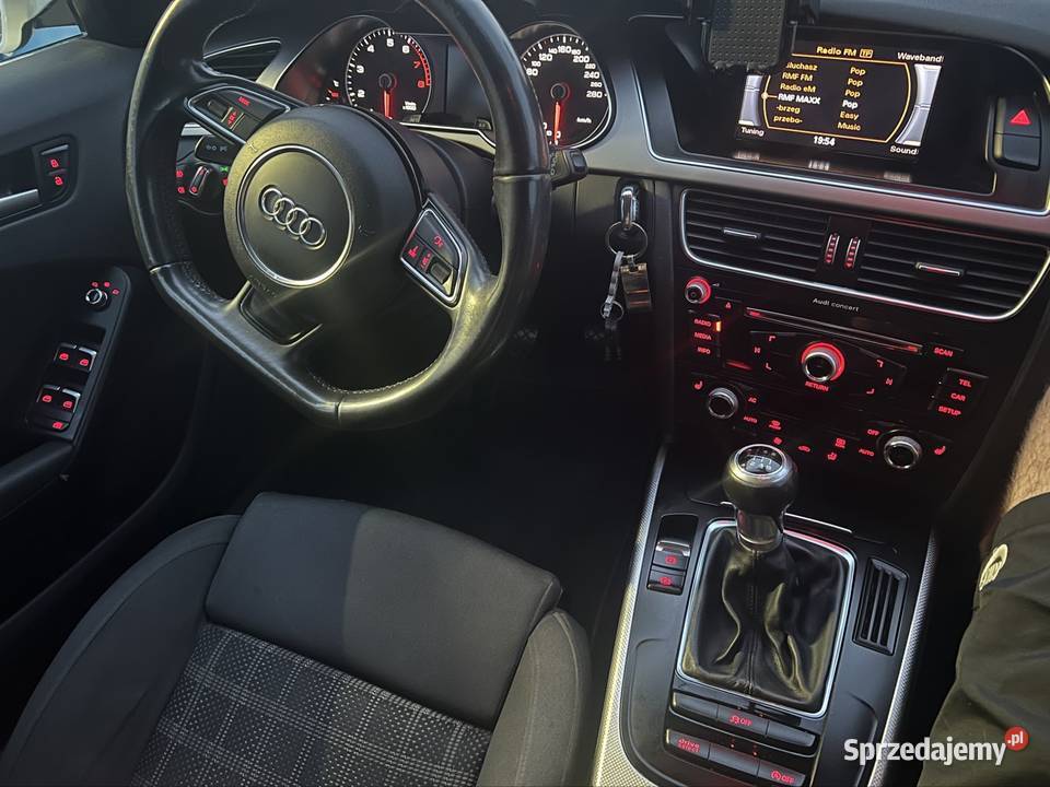 Audi a4 b8 2013 avant lift bixenon led światła przeciwmgielne A4 Staszów