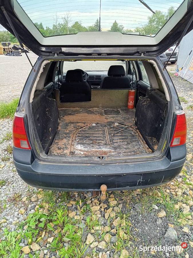 Golf 4 czarny