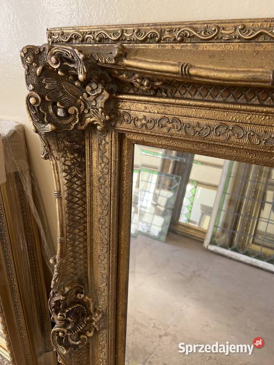 Ogromne kryształowe lustro w rzeźbionej ramie Lustra