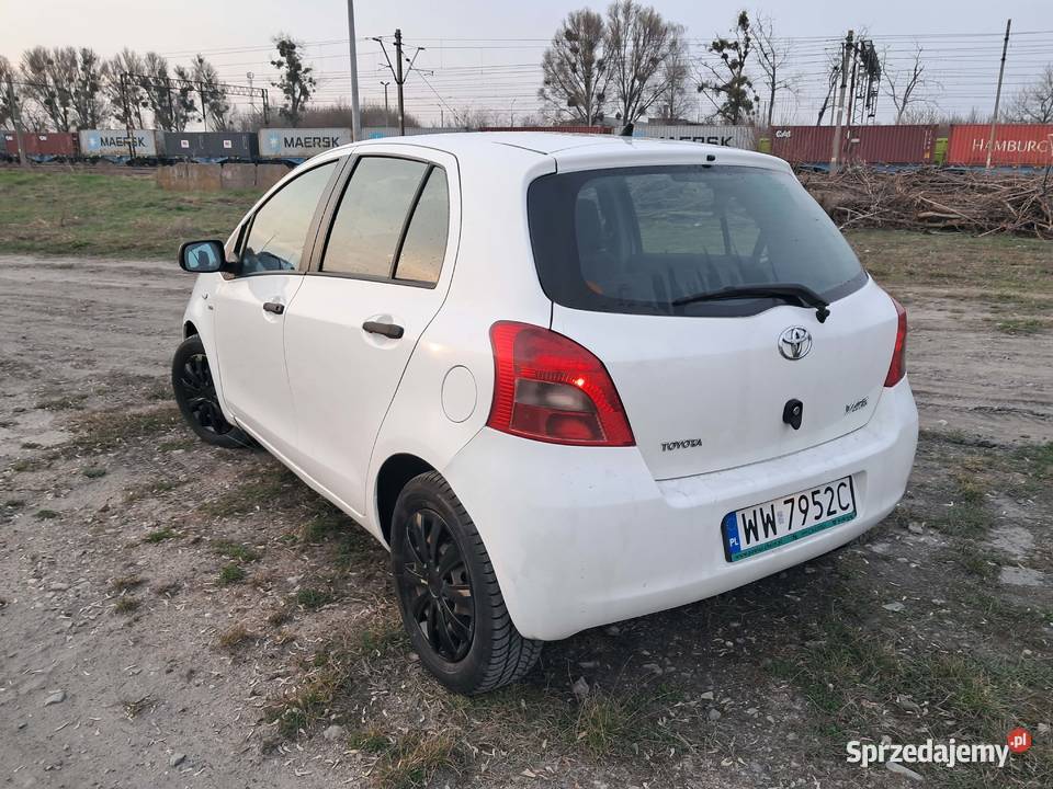 Toyota Yaris 14 231000km Rejowiec Fabryczny