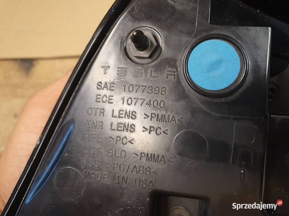 TESLA MODEL 3 LAMPA PRAWA TYLNA PRAWY TYŁ lampy tylne Międzychód