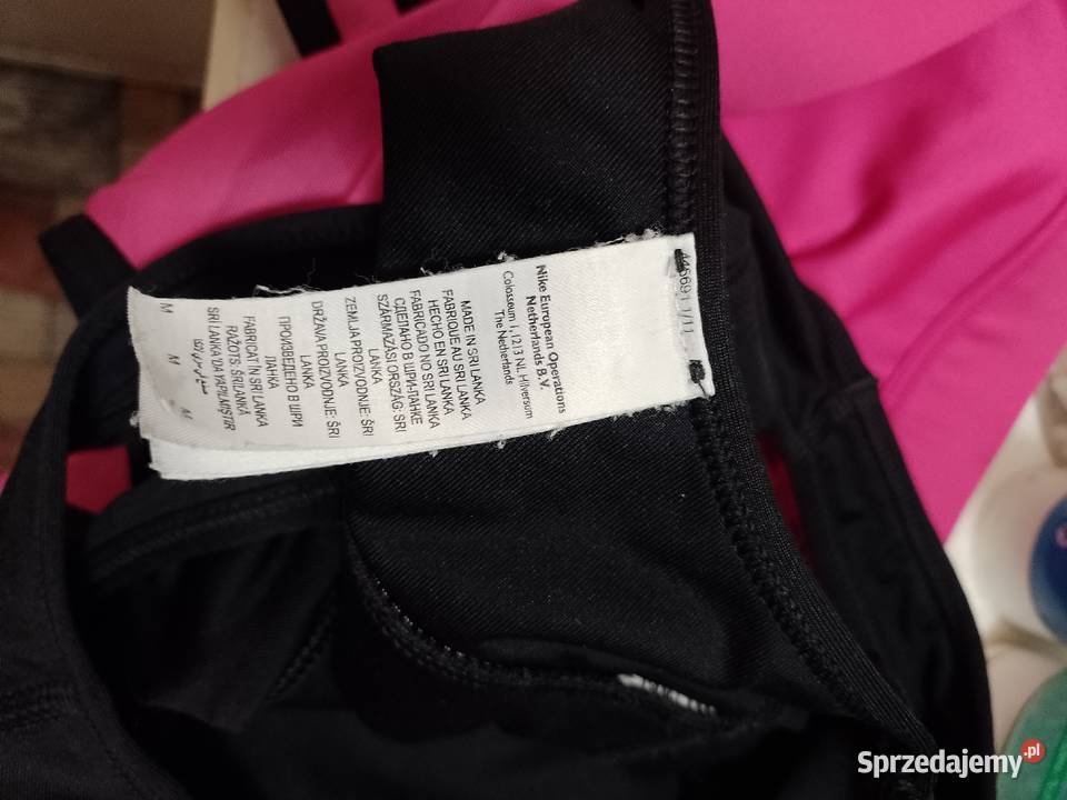 38M NIKE Czarny top fitness z Londynu bokserka Kraków