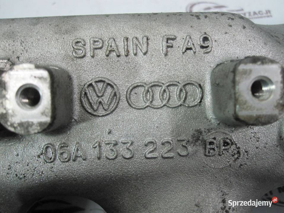 AUDI TT 18 T 02r kolektor ssący 06A133223BP