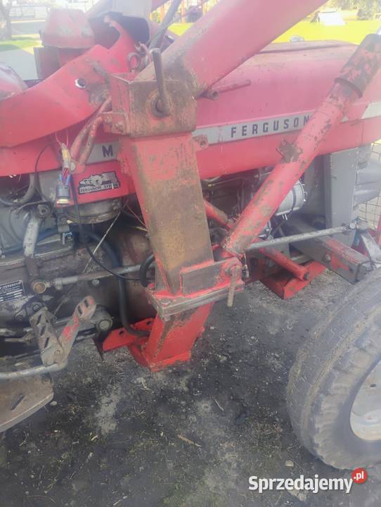 Tur ładowacz do mf Osprzęt roboczy mazowieckie Sienno sprzedam