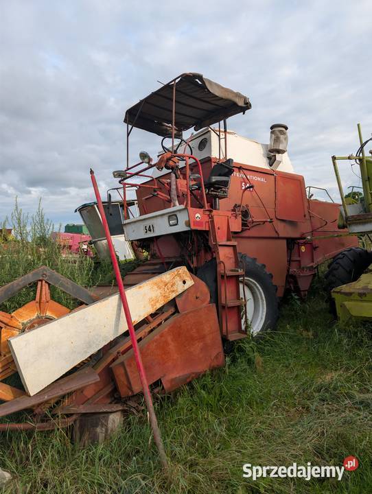 Kombajn International IHC 541 na czesci nieuszkodzony