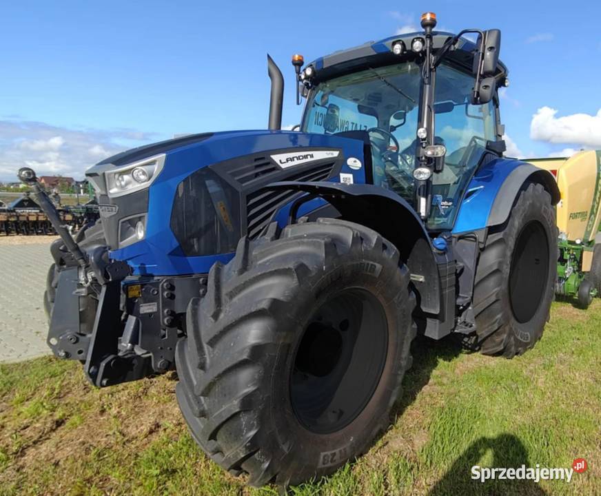 Ciągnik rolniczy LANDINI 7170 RoboSix 165 z EPM