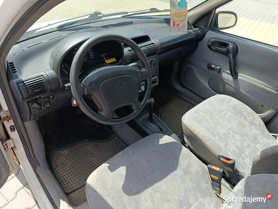 Sprawna automat Corsa b Hatchback Śrem