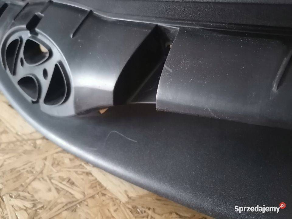 HYUNDAI I30 GRILL ATRAPA PRZÓD 863512R500 osobowe wielkopolskie Pleszew