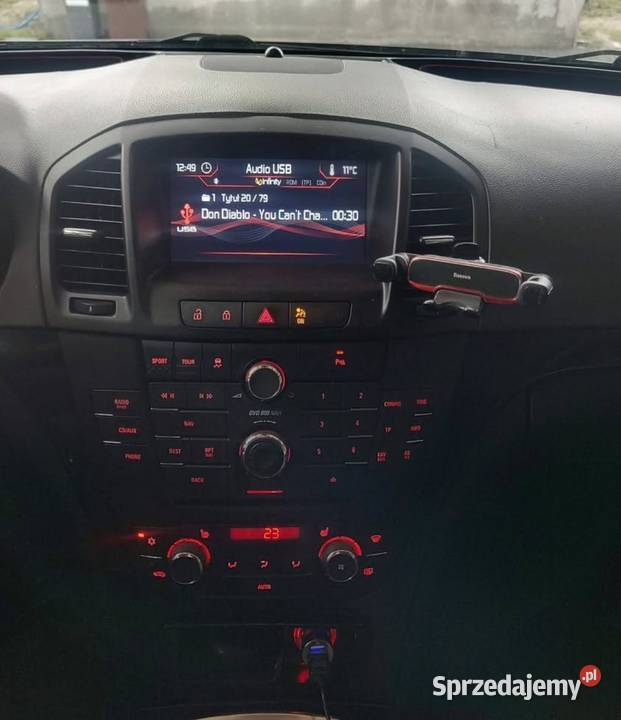 Opel Insignia 20 CDTI Touer Sport diesel Polska Cerekiew