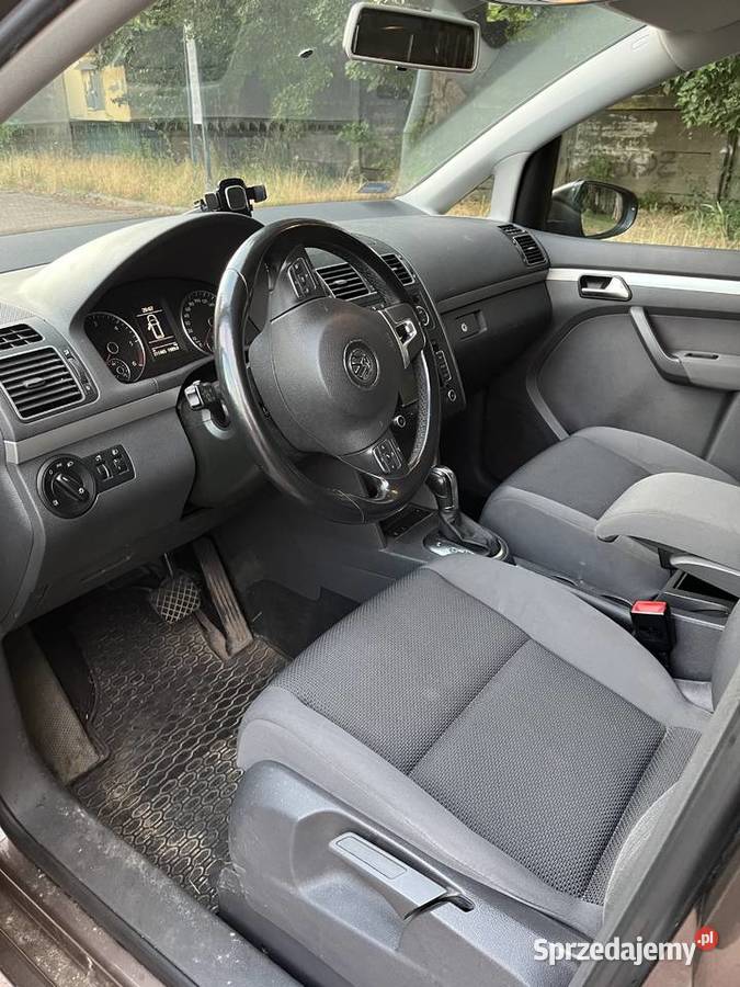 Volkswagen Touran 2013r 211k 16 TDI DSG diesel Pabianice sprzedam