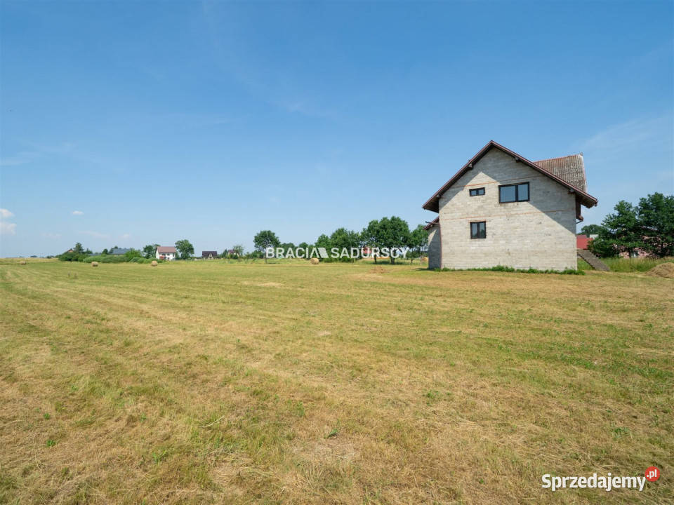 Dom wolnostojący 294m2 Ostrów Szlachecki małopolskie sprzedam