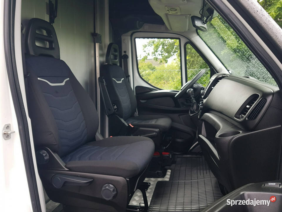 Iveco Daily KONTENER NISKOPODŁOGOWY 443x223x242 Iveco śląskie Poręba