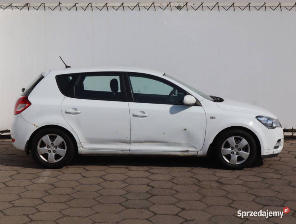 Kia Ceed 16 CVVT komputer pokładowy Łódź