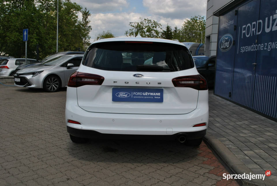 Ford Focus Kombi Titanium 10 EcoBoost 125 Lift pełny VAT Białystok