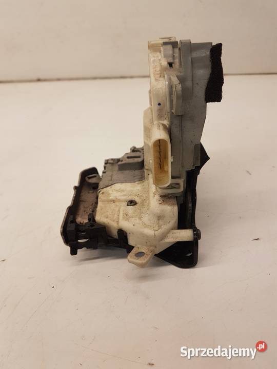 ZAMEK DRZWI PRAWY PRZÓD AUDI A4 A5 Q5 8J1837016C
