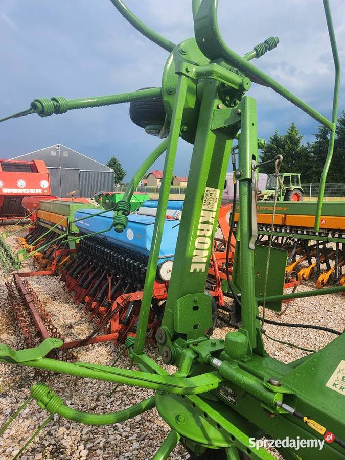 Przetrząsarka hydrauliczna Krone 550 Krone Strawczynek