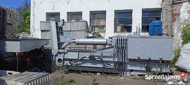 PaczkarkaPrasa do złomu Huta Zygmunt Model P80TB łódzkie