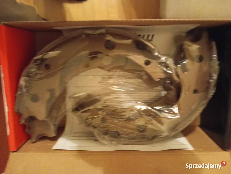 Szczęki hamulcowe tył Tpyota Szczęki hamulcowe Warszawa