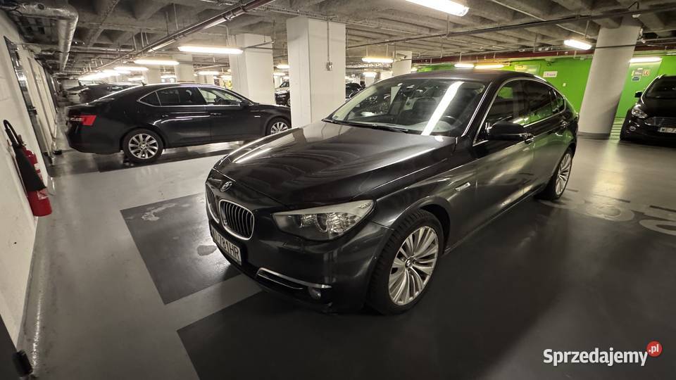 BMW Seria 5 530d xDrive Luxury Line
