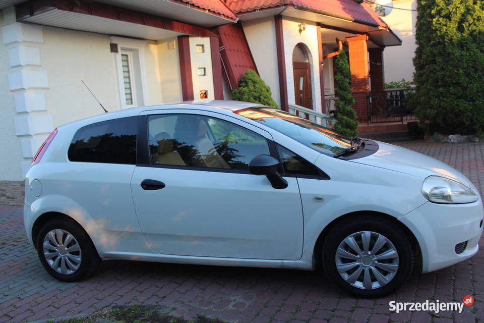 Fiat Punto 2009r Benzyna gaz Fra VAT 23 świętokrzyskie
