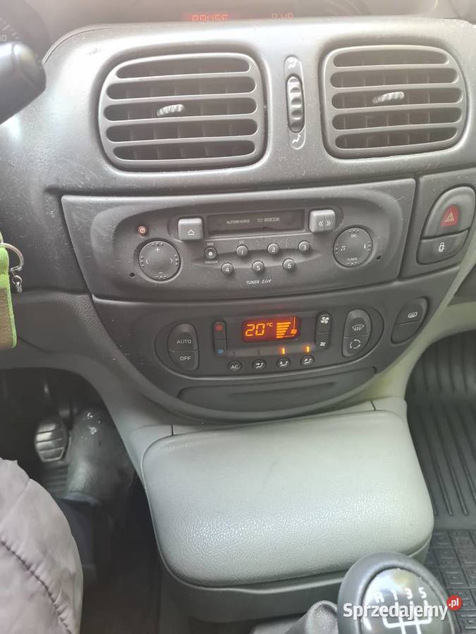 Sprzedam renault scenic 16 1600cm3 Rozprza sprzedam