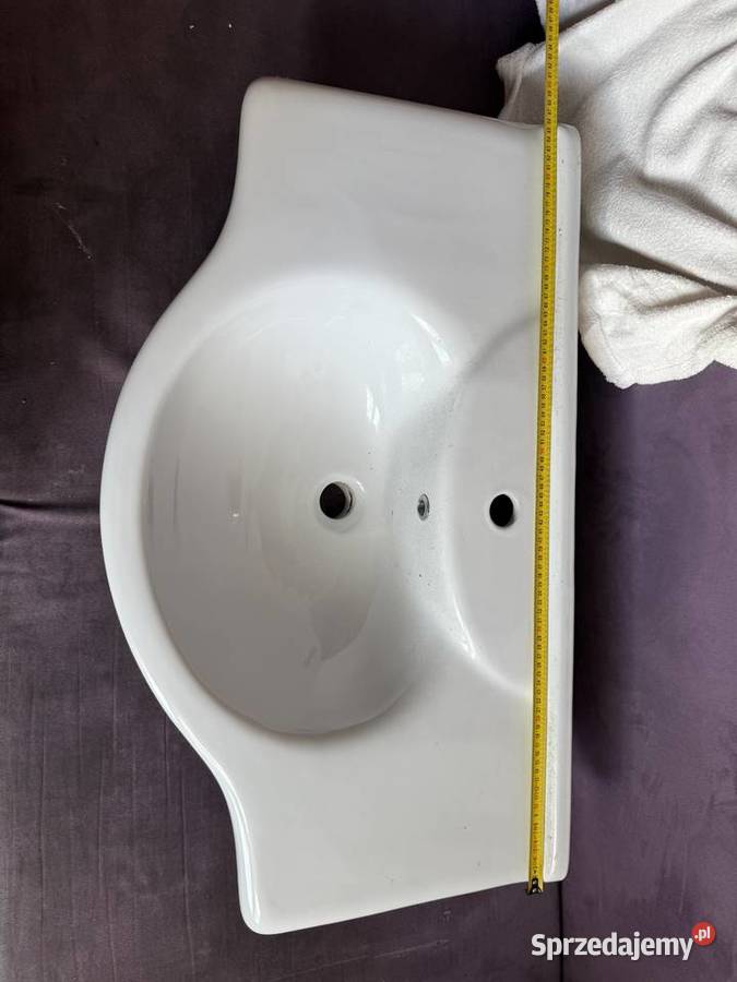 Umywalka ceramiczna 85 na szafke Legnica