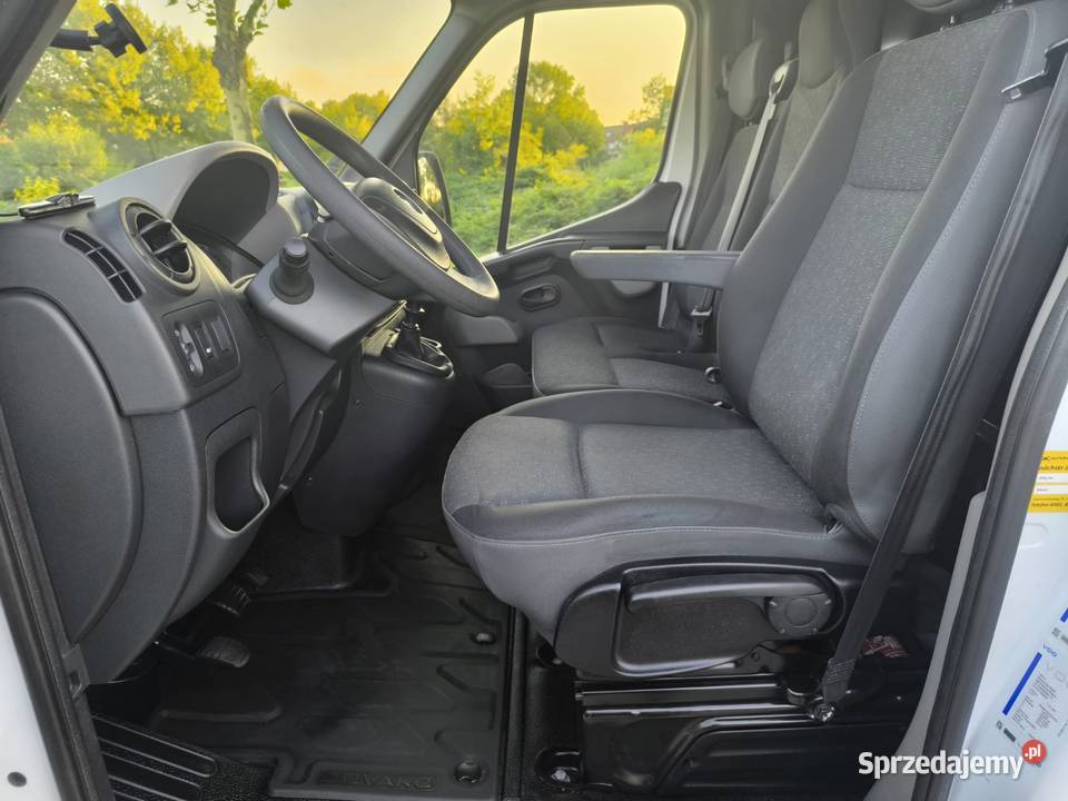 Opel Movano L2H2 średni 2016r oryginalny lakier 244000km dolnośląskie