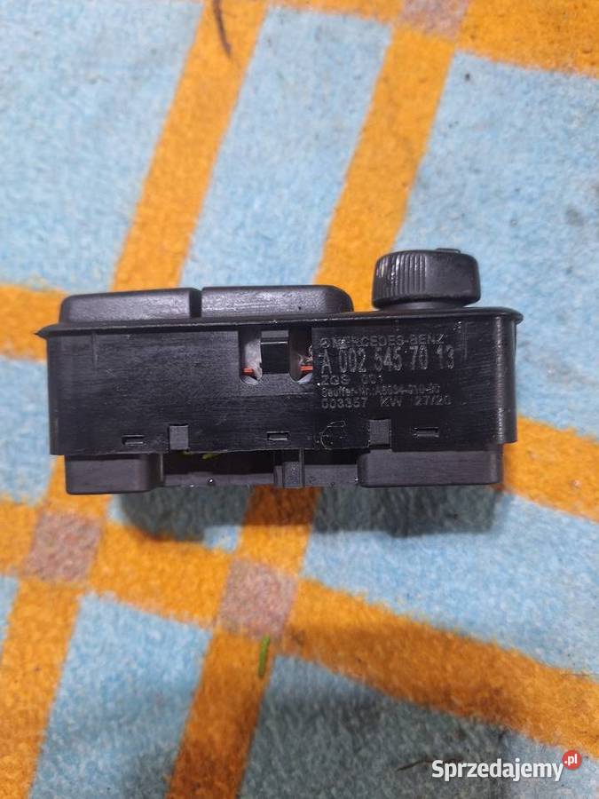 Mercedes Atego lampki podsufitki przyciski