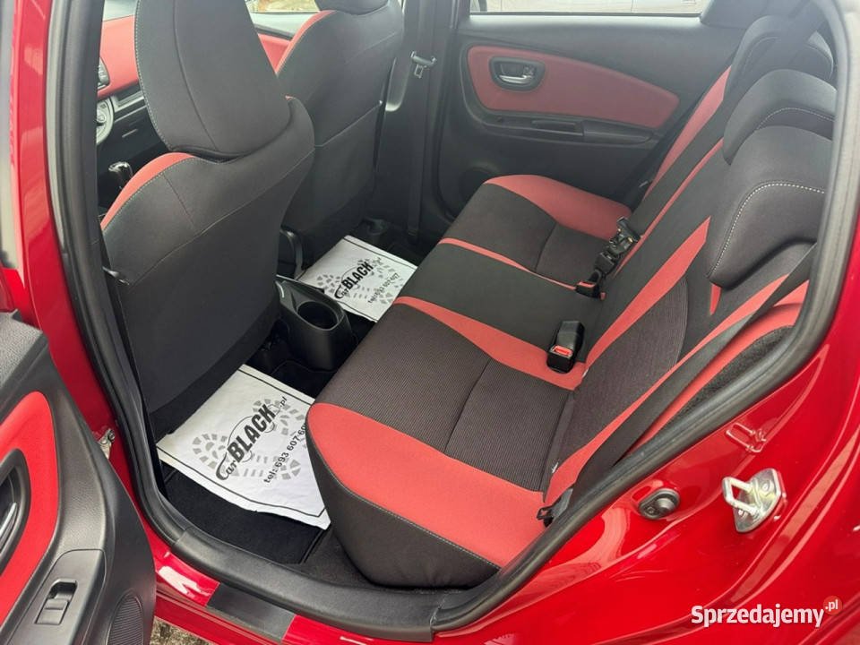 Toyota Yaris 15 SelectionSalon Polska elektryczne lusterka Konin sprzedam