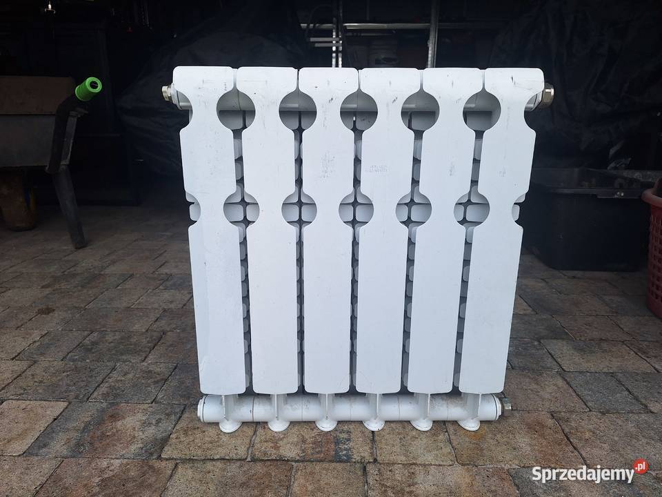 Grzejniki aluminiowe Nova Florida 5 i 6 sekcji Brzękowice-Wał sprzedam